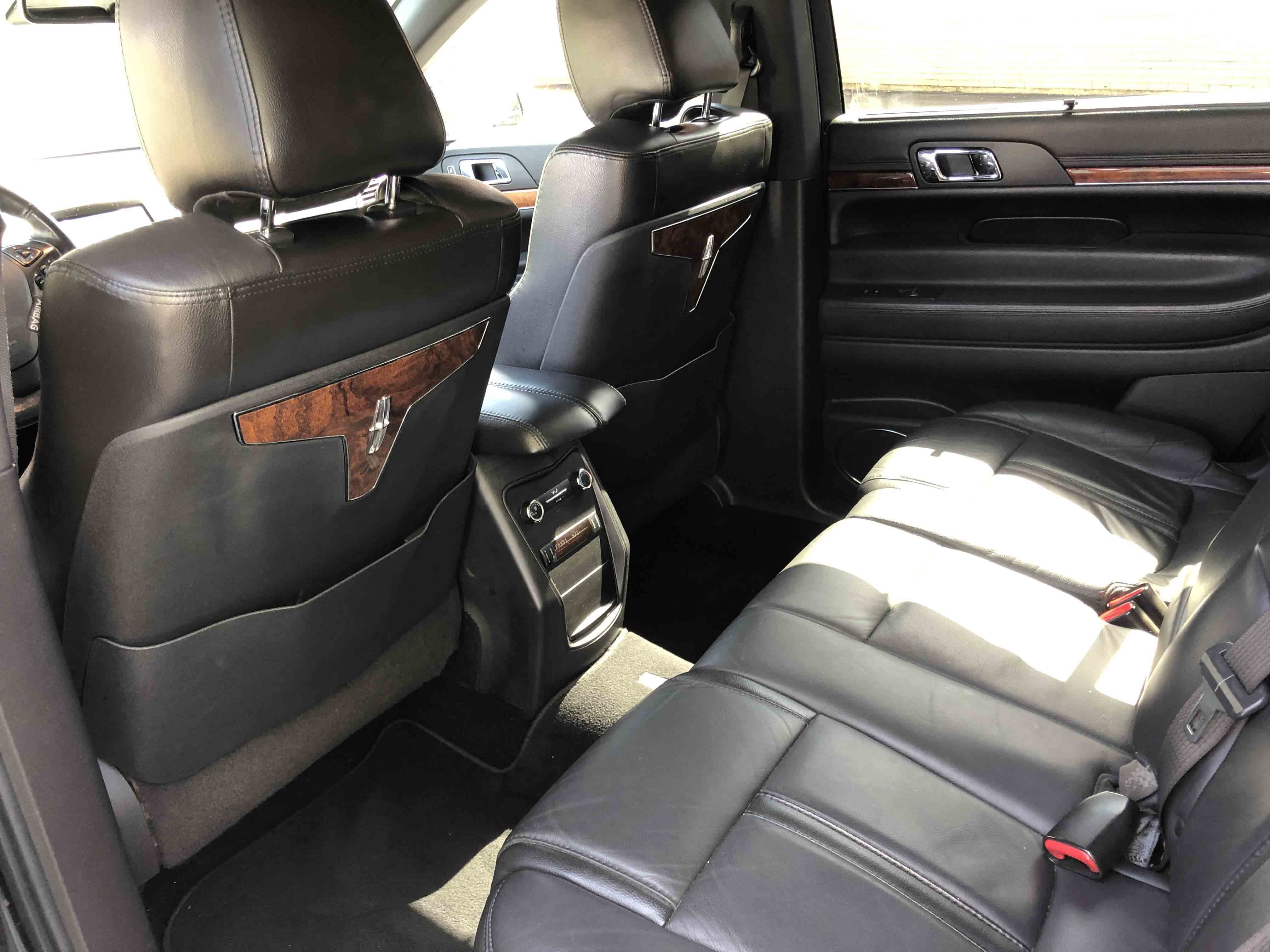 716 Limousine Fleet - gallery image of black car service MKT sedans